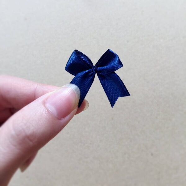navy blue bows